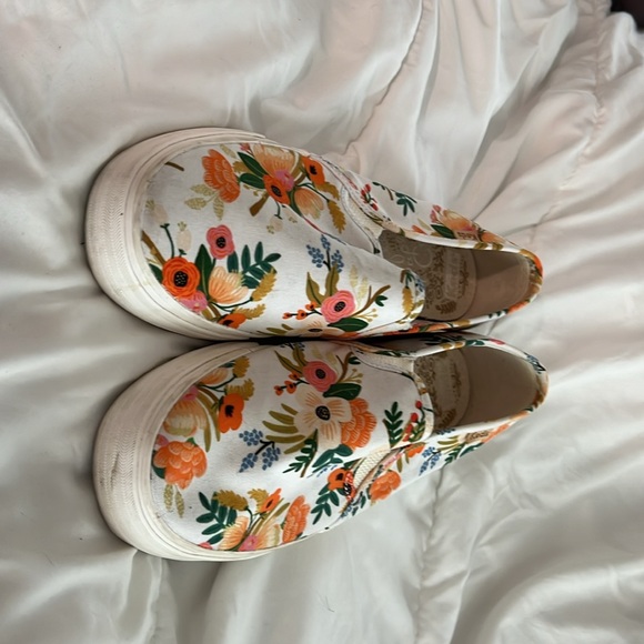 Keds x Rifle Paper Company slip on shoes, size 8.5 - Picture 4 of 5